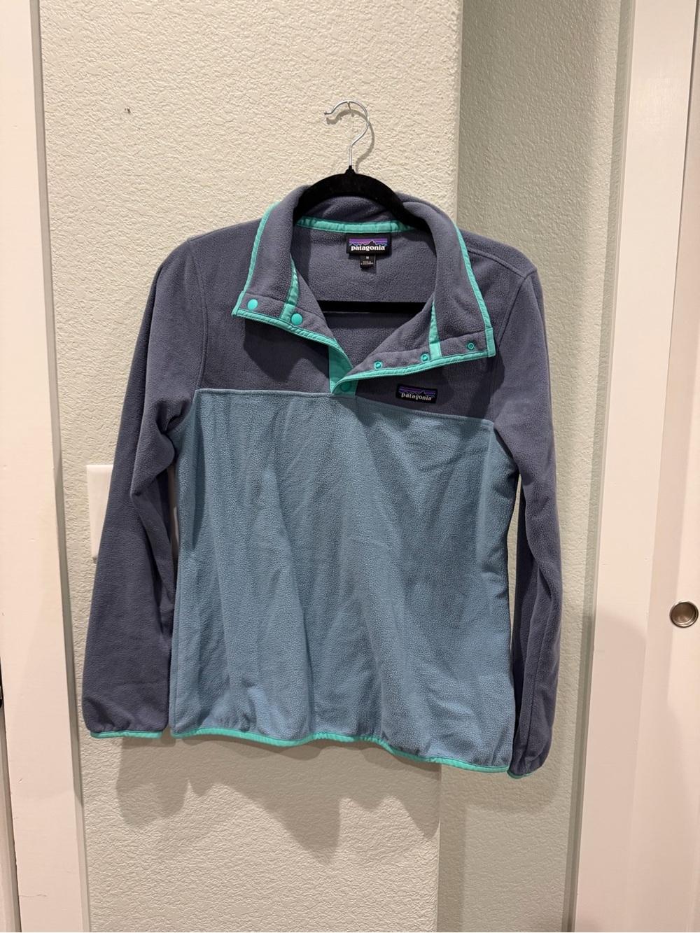 Patagonia Women's Two-Tone Fleece Pullover - Slate Gray & Teal Trim